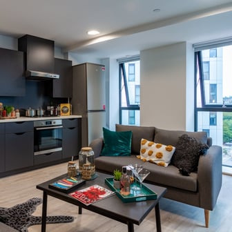 Premium En Suite - Image 5